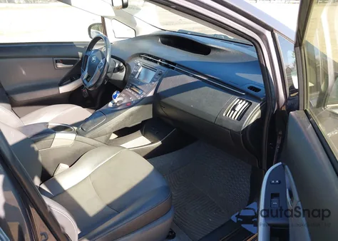 2013 Toyota Prius Four из США, поврежденный, VIN JTDKN3DU8D5557966